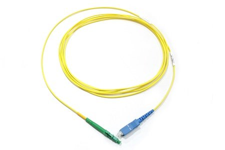 Cordon de raccordement SC/UPC-LC/APC8° Simplex G657A2 3M (1,8mm/Jaune)