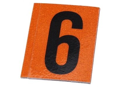 Sticker '6' (zwart/oranje)